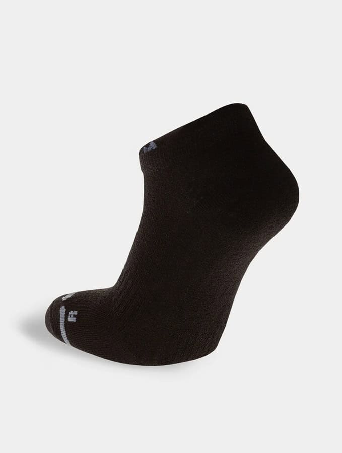 Compression running sock for triathlon training and race performance, designed for optimal comfort and recovery. Suitable for endurance athletes, providing support and reducing fatigue during long-distance events.