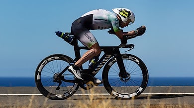 Inspired by Lionel Sanders Canyon introduces Speedmax triathlon bikes with HED wheels