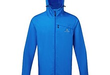 Lightweight blue waterproof technical jacket suitable for triathlon training and outdoor running, featuring a high-quality waterproof fabric and adjustable hood. Perfect for triathletes and outdoor sports enthusiasts.